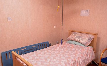 Bed hoist
