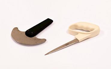 Specialised knives