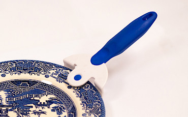 Plate handle